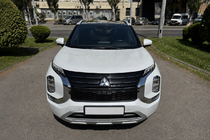 Mitsubishi Outlander 2021– Integrirane strešne letve sive OEM (aluminij) fotografija 4