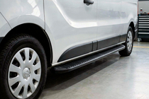 Nissan NV300/Primastar 2016– Stranski pragovi Tayga Black (2 kos, aluminij) fotografija 1