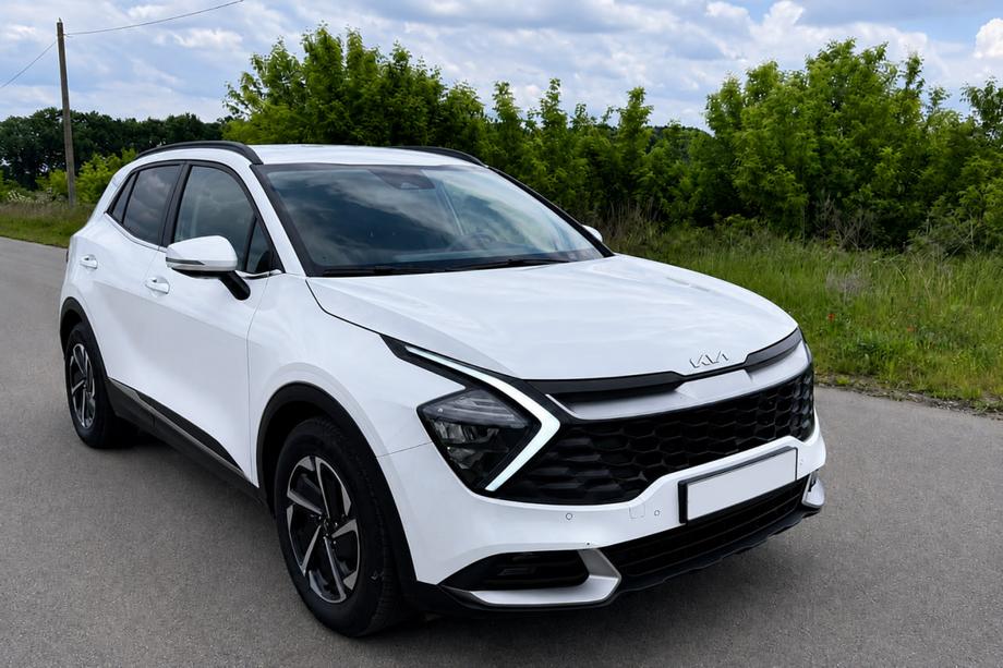 Kia Sportage 2021– Integrirani strešni nosilci, črni OEM (ABS plastika, montaža z lepilom) Image