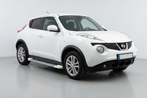 Nissan Juke 2010–2019 Bočne stopnice Allmond White (2 kosa, aluminij) fotografija 1