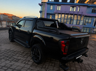 Nissan Navara/NP300 2016– OEM strešni nosilci sivi (ABS plastika, montaža z lepljenjem) fotografija 2