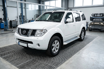 Nissan Pathfinder R51 2005–2014 Bočne stopnice Allmond White (2 kosa, aluminij) fotografija 1