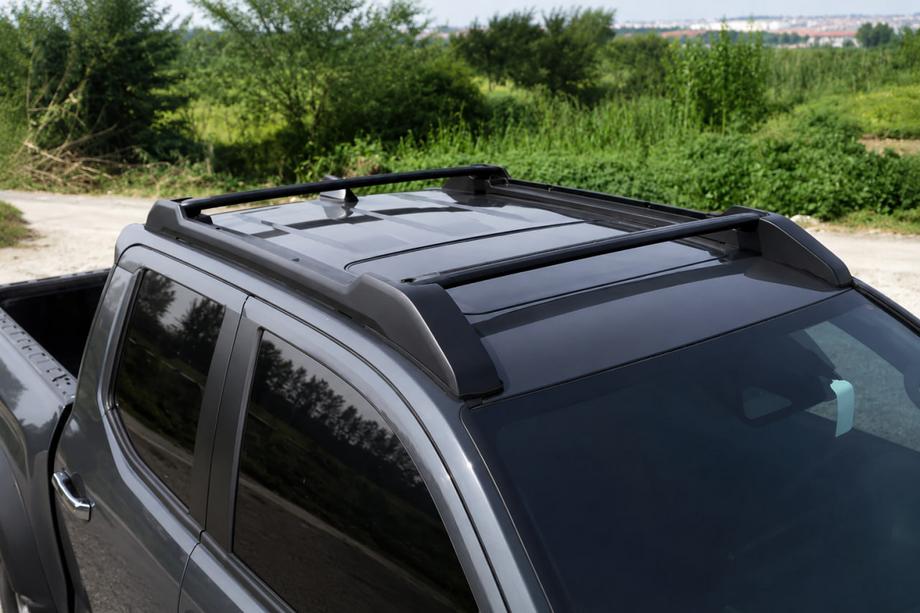 Toyota Tacoma 2023– Strešne letve s prečniki črne OEM (aluminij) Image