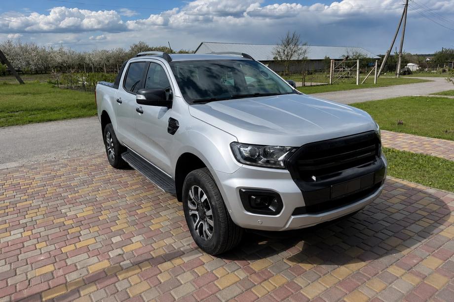 Ford Ranger 2011–2022 OEM strešni nosilci sivi (ABS plastika, montaža z lepljenjem) Fotografija 2