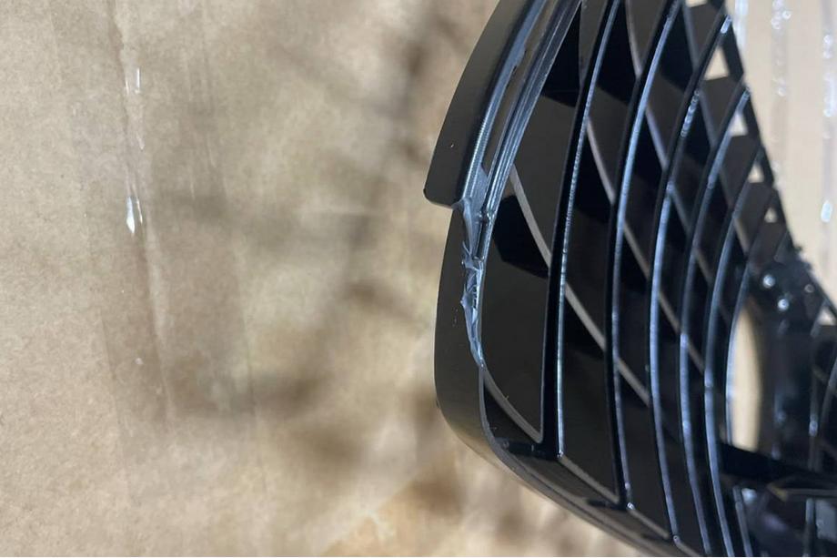 Mercedes GL/GLS razred X166 2012–2019 Razprodaja Sprednja maska GT Panamericana Black (za GLS) Fotografija 2