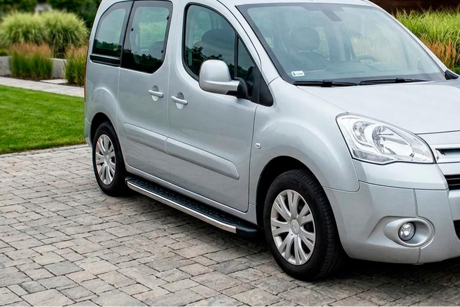 Peugeot Partner Tepee 2008–2018 Stranske stopnice BlackLine (2 kosa, aluminij) Image