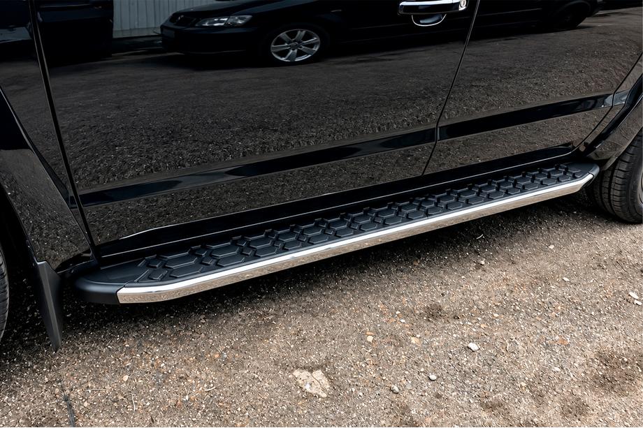 Volkswagen Amarok 2010–2022 Stranske stopnice BlackLine (2 kosa, aluminij) Image