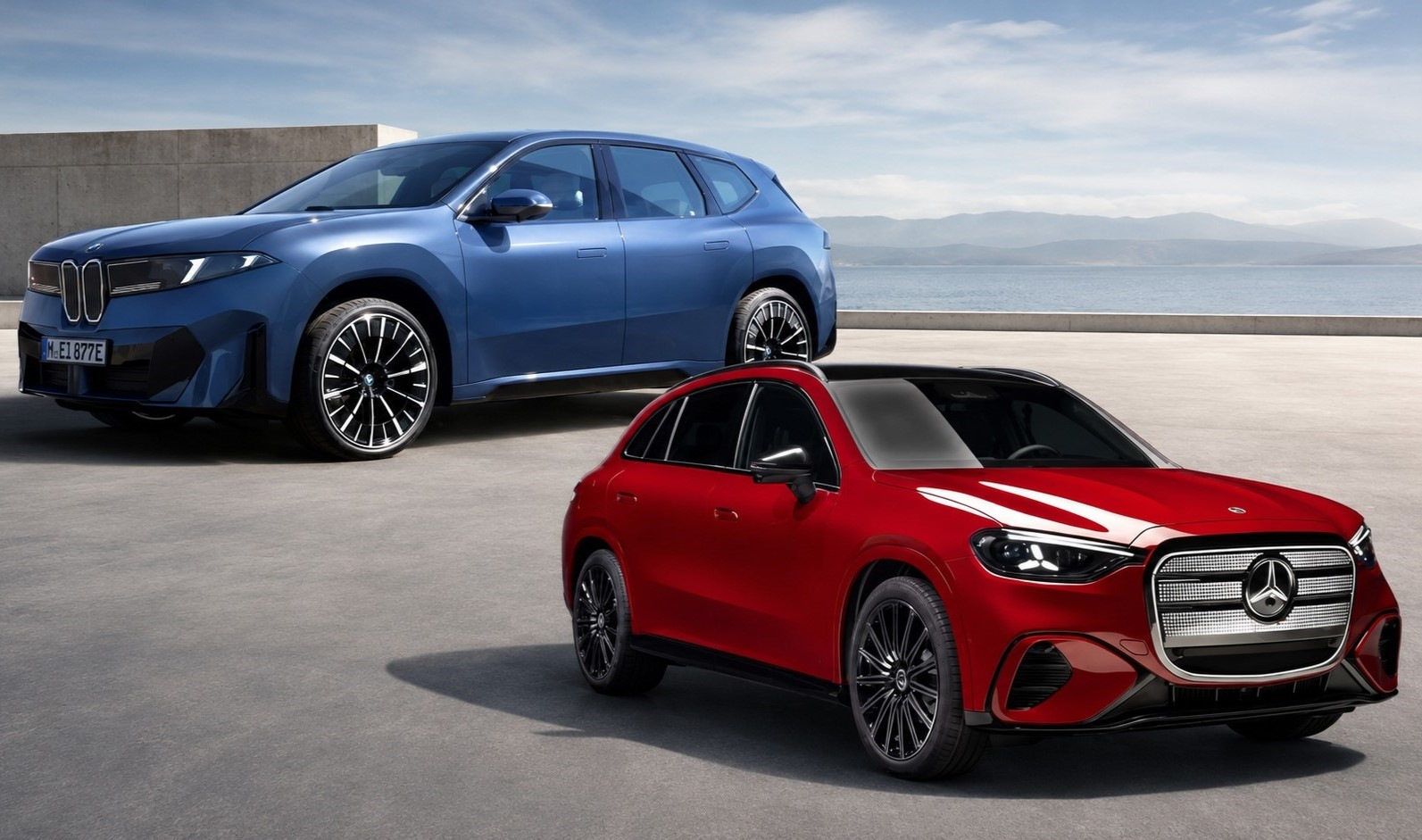 Mercedes-Benz GLC EQ 2027 vs BMW iX3 2027: kateri električni crossover nove generacije je boljši?