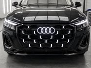 Audi Q7 2015–2026 Sprednja maska RSQ-Style LED (2024-2026, črna visok sijaj) fotografija 1