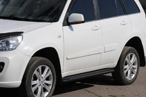Chery Tiggo 1 2005–2016 Stranske stopnice Premium Black (2 kos, nerjaveče jeklo) Ø60 mm fotografija 3