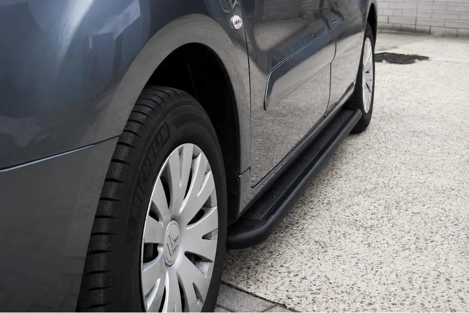 Citroen Berlingo 1996–2008 Stranske stopnice Premium Black (2 kos, nerjaveče jeklo) Image