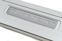 Range Rover IV L405 2013–2021 Obloge pragov vrat Range Rover (4 kosi) fotografija 5