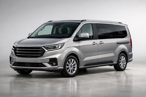 Test Ford Tourneo Custom 2024: sodoben enoprostorec za posel in družino