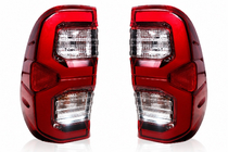 Toyota Hilux 2015– Zadnje luči V4 (2 kos) fotografija 1