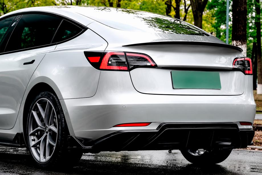Tesla Model 3 2017– Difuzor zadnjega odbijača Turbo (za 2017-2023) Image