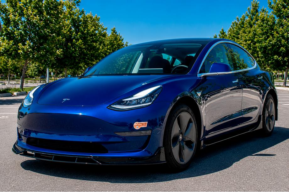 Tesla Model 3 2017– Lip spojler sprednjega odbijača Lip Fast (za 2017-2023) Image