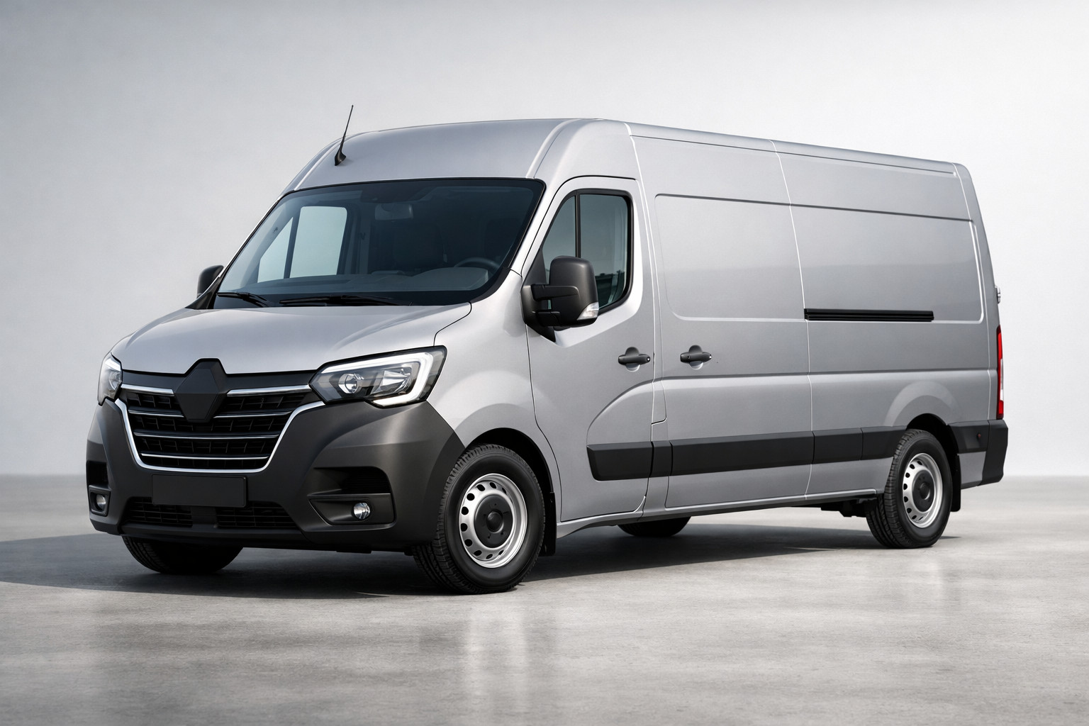 Renault Master po prenovi 2019: velik kombi za delo in prevoze
