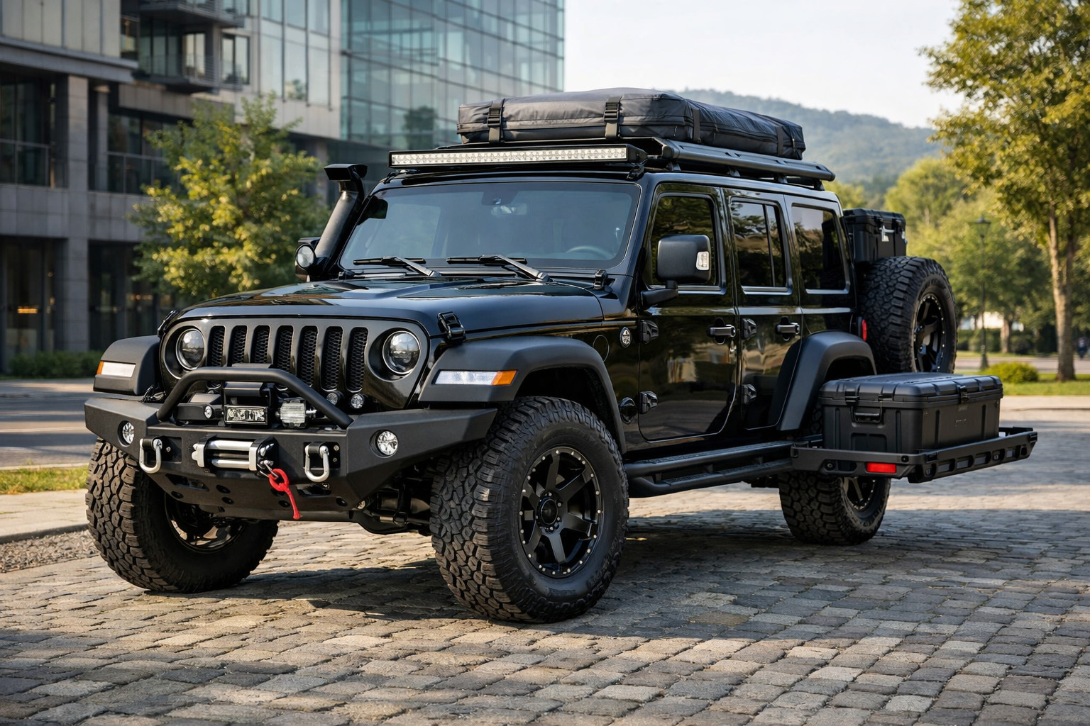 Kaj namestiti na Jeep Wrangler 2018+ za mesto, oddaljenost od tal in izlete v naravo