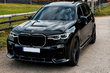 BMW X7 G07: karbonski tuning sprednjega odbijača in LED maska fotografija 3