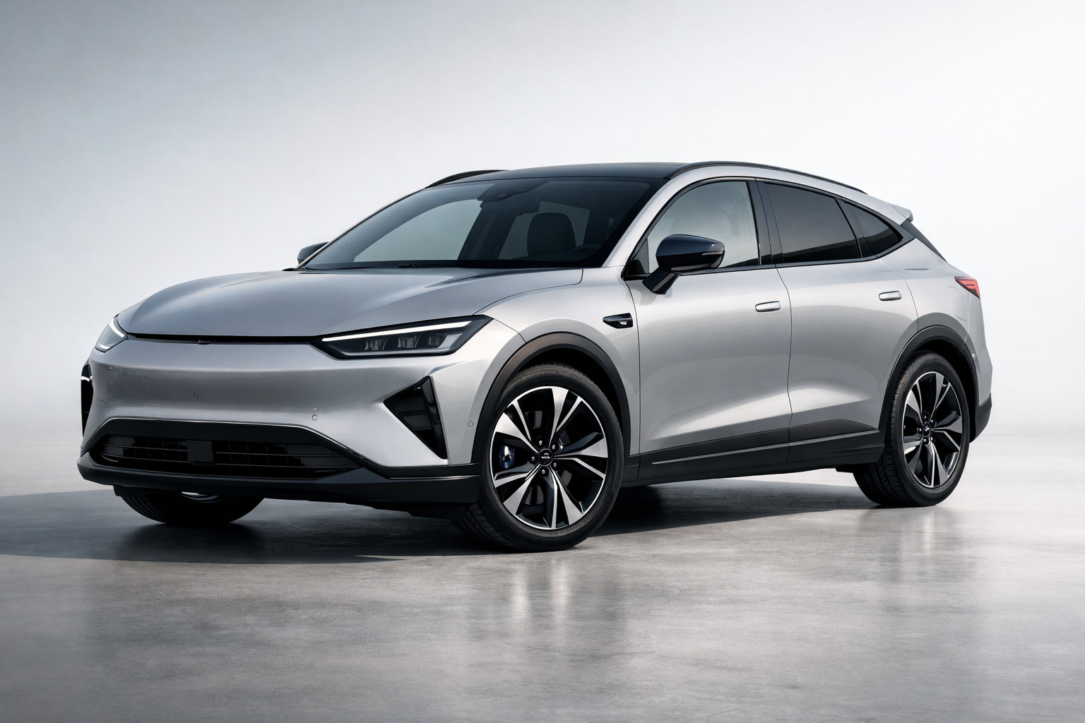 XPeng G6 2026: обзор kitajskega tekmeca Tesla Model Y in BYD Sealion 7