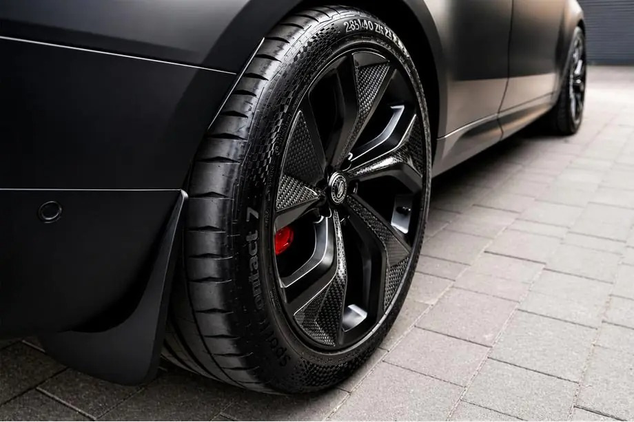 Range Rover Sport 2025: vgradnja elegantnih aluminijastih platišč