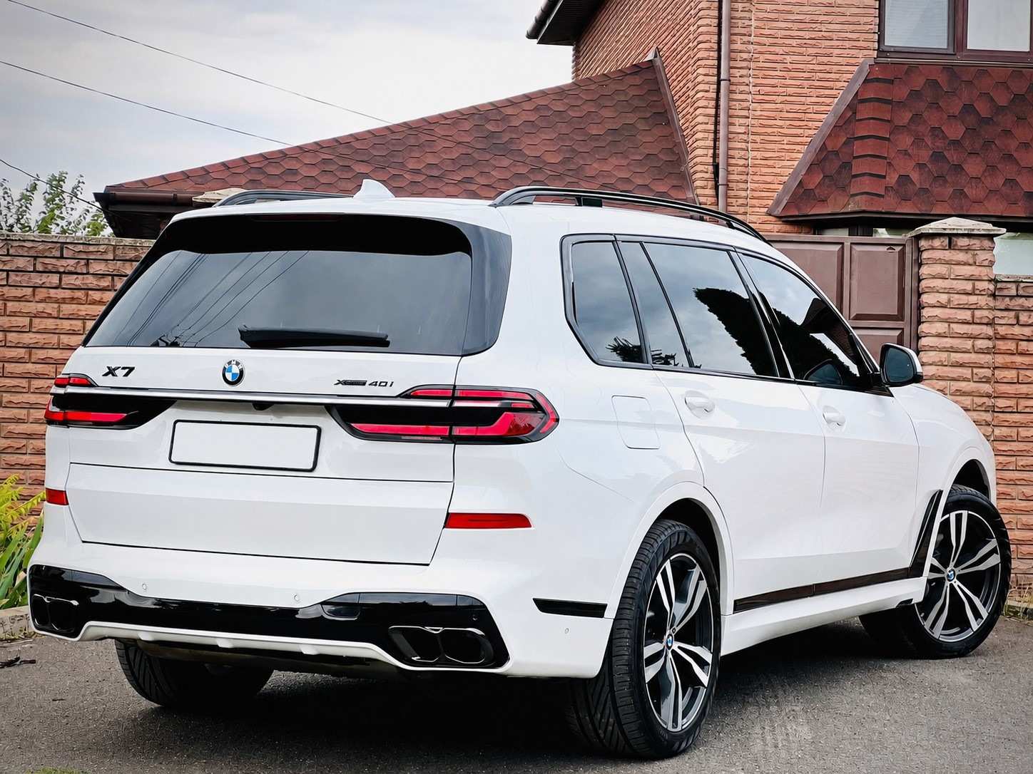 BMW X7 G07 2019–: vgradnja LCI M-Performance kompleta za prenovo