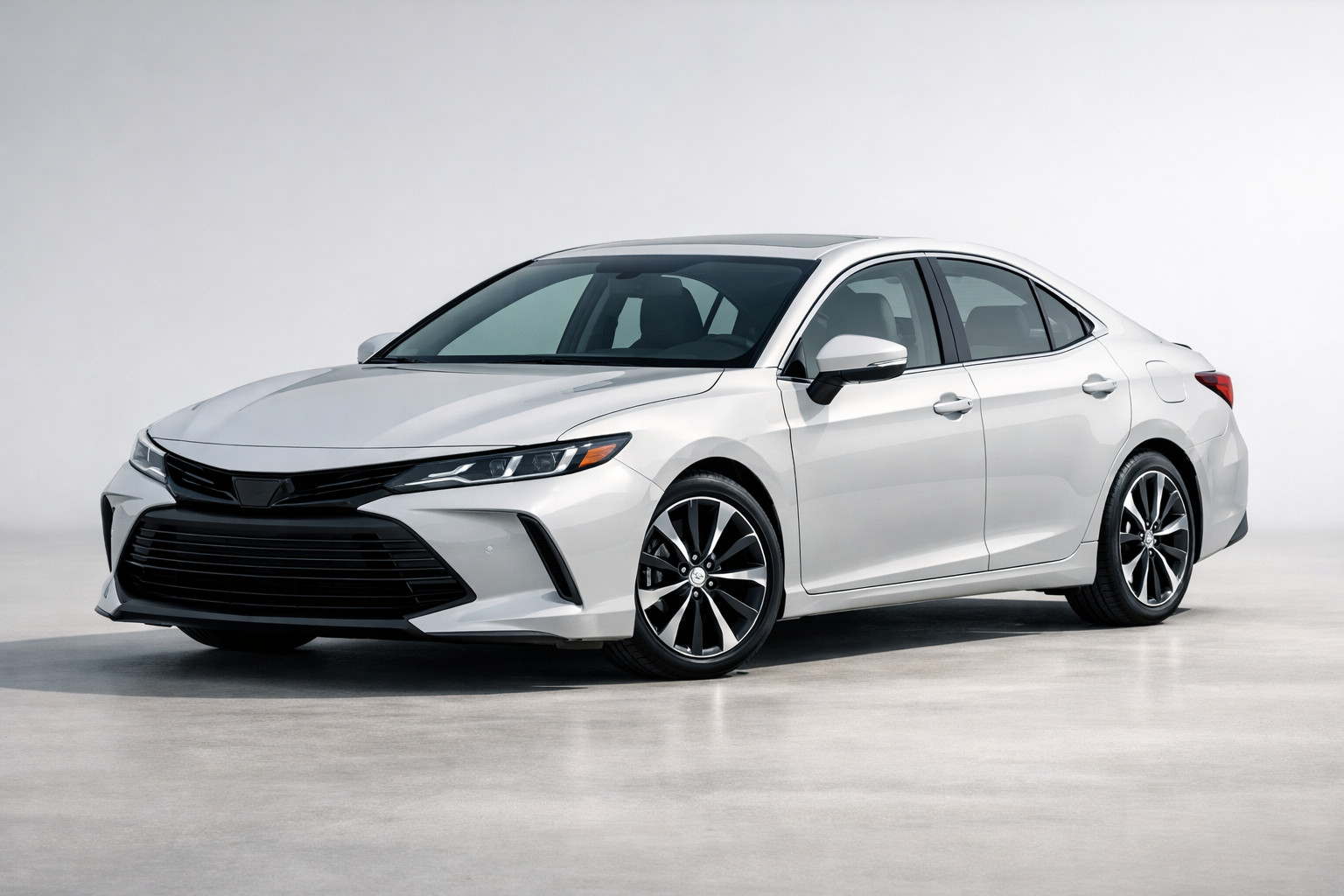 Test Toyota Camry (XV80): zanesljiva hibridna limuzina nove generacije