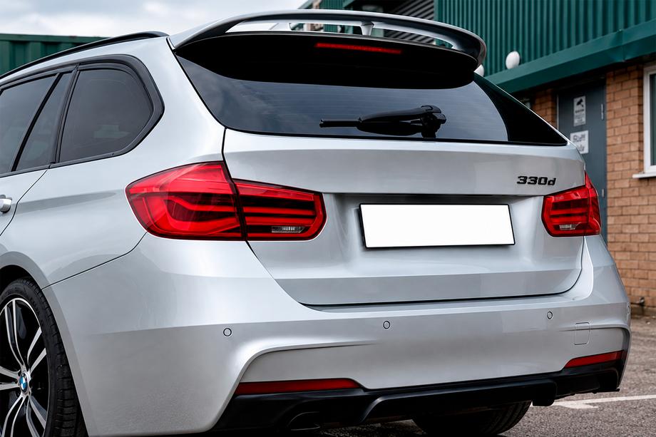 BMW serija 3 F30/F31 2012–2019 MP-Style spojler (za F31, sijajno črna) Image