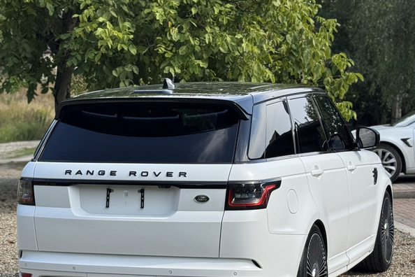 Range Rover Sport L494 2018–2022: vgradnja SVR body kita – naši projekti Fotografija 14