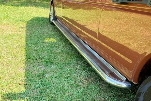 Volkswagen T4 za kampiranje in brezpotja: montaža sprednje zaščite, bočnih pragov in zadnjih vogalov Fotografija 12