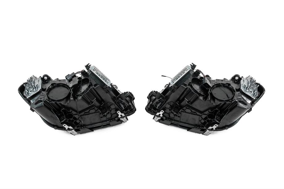 BMW X3 G01 2018– OEM LCI sprednji žarometi (za predelana vozila 2022–2024) Fotografija 9