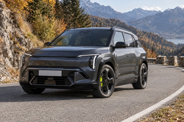 Kia EV3 GT, EV4 GT in EV5 GT: trije športni električni modeli Kia za Evropo – 292–306 KM, štirikolesni pogon in do 537 km dosega Fotografija 2