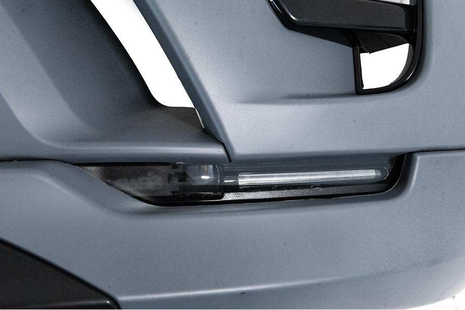 Land Rover Discovery V 2017– Sprednji odbijač SVR komplet Fotografija 6