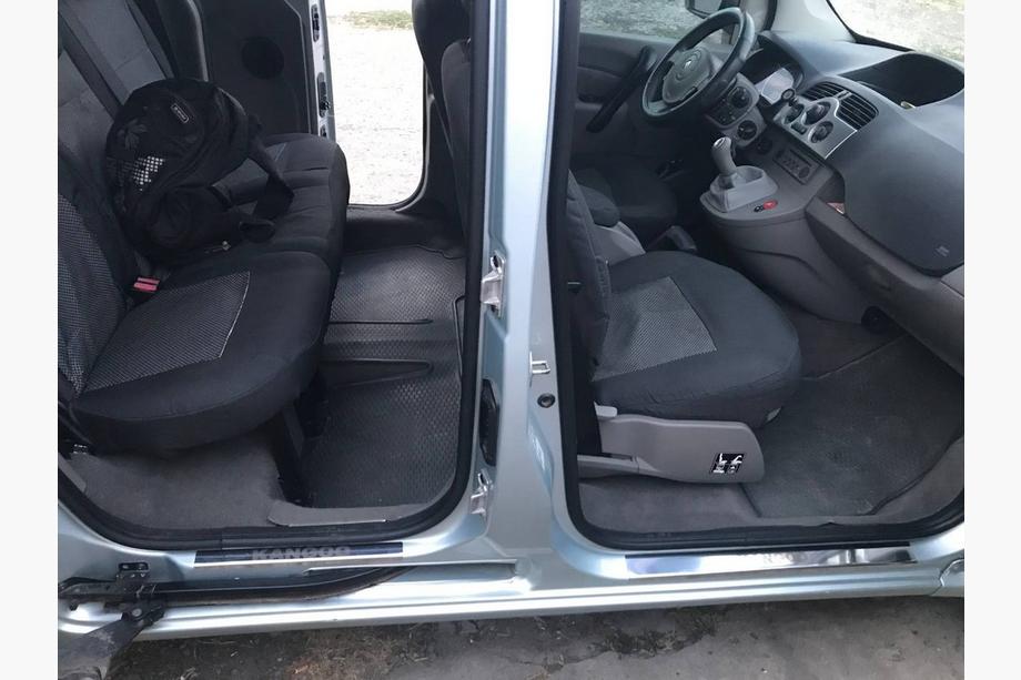 Renault Kangoo 2008–2020 Obloge pragov Carmos V1 (4 kos, nerjavno jeklo) Image