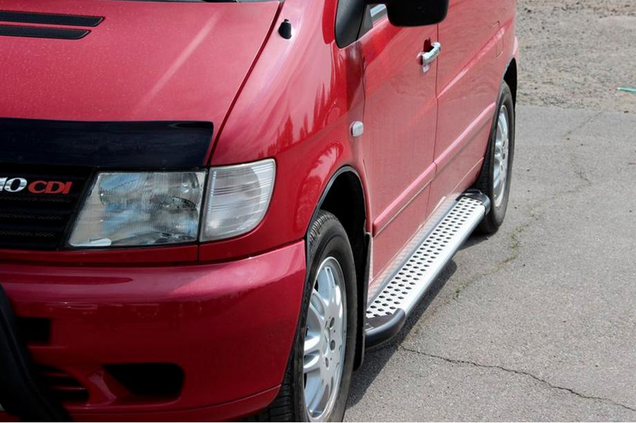 Mercedes Vito W638 1996–2003 Stranske stopnice Allmond Grey (2 kosa, aluminij) Fotografija 4