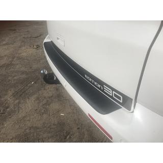 Obloga zadnjega odbijača z zavihkom (ABS plastika) fotografija 4