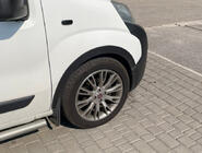 Citroen Nemo 2007–2017 Obrobe kolotekov (4 kosi, črne) fotografija 11