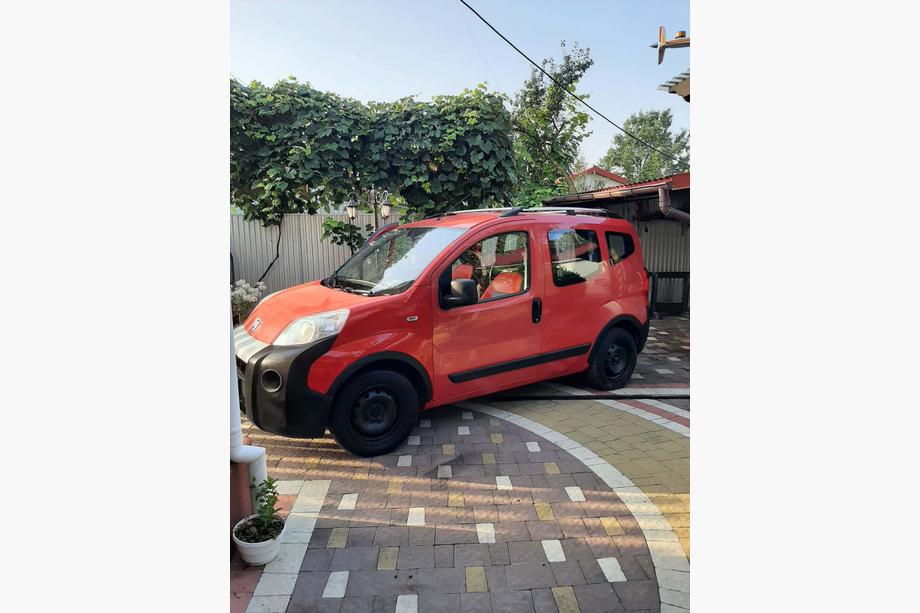 Citroen Nemo 2007–2017 Obrobe kolotekov (4 kosi, črne) Fotografija 10