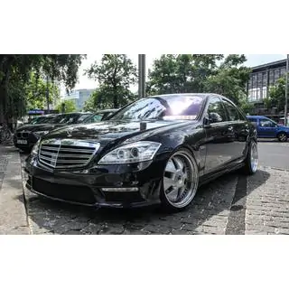 Sprednji odbijač kompleten AMG S65