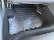 Volkswagen Golf 5 2003–2009 Gumijasti tepihi za potniški prostor (4 kosi, Stingray Premium) fotografija 2