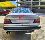 Mercedes E-class W124 1984–1997 Nerjavni okrasni trak za rob prtljažnih vrat fotografija 1