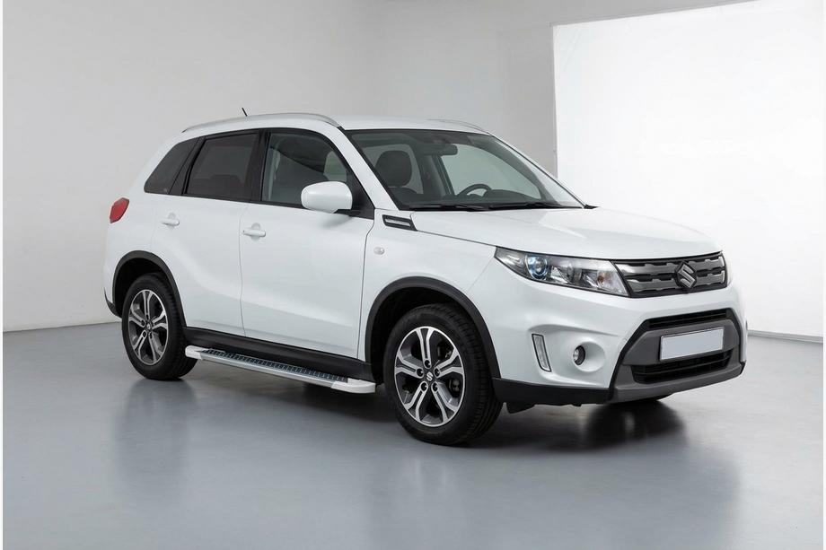 Suzuki Vitara 2015– Bočne stopnice Allmond White (2 kosa, aluminij) Image