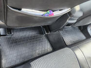 Toyota Auris 2012–2018 Gumijasti tepihi za potniški prostor (4 kosi, Stingray Premium) fotografija 3