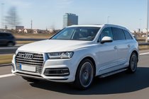 Audi Q7 2015–2026 Stranske stopnice Rainbow (2 kos, aluminij) fotografija 1