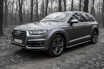 Audi Q7 2015–2026 Stranski pragovi Maydos V2 (2 kos, aluminij / nerjaveče jeklo) fotografija 1