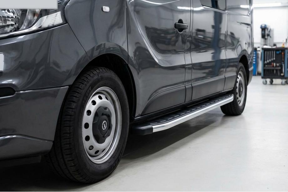 Opel Vivaro 2015–2019 Stranski pragovi Fullmond (2 kosa, aluminij) Image