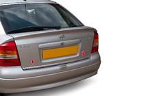Opel Astra G Classic 1998–2012 Nerjaveča zaščitna letvica roba prtljažnika Carmos - turško nerjaveče jeklo fotografija 1