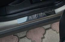 Opel Astra G Classic 1998–2012 Carmos zaščitne letve pragov (4 kosi, jeklo) fotografija 3