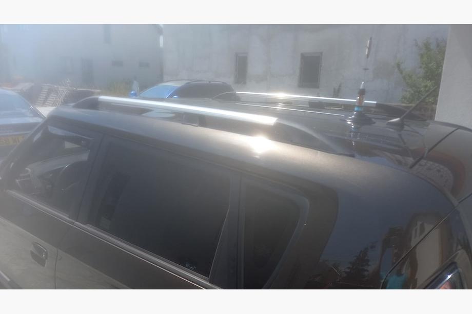 Kia Soul II 2013–2018 Strešne sani KROM (plastični pokrovčki) Image