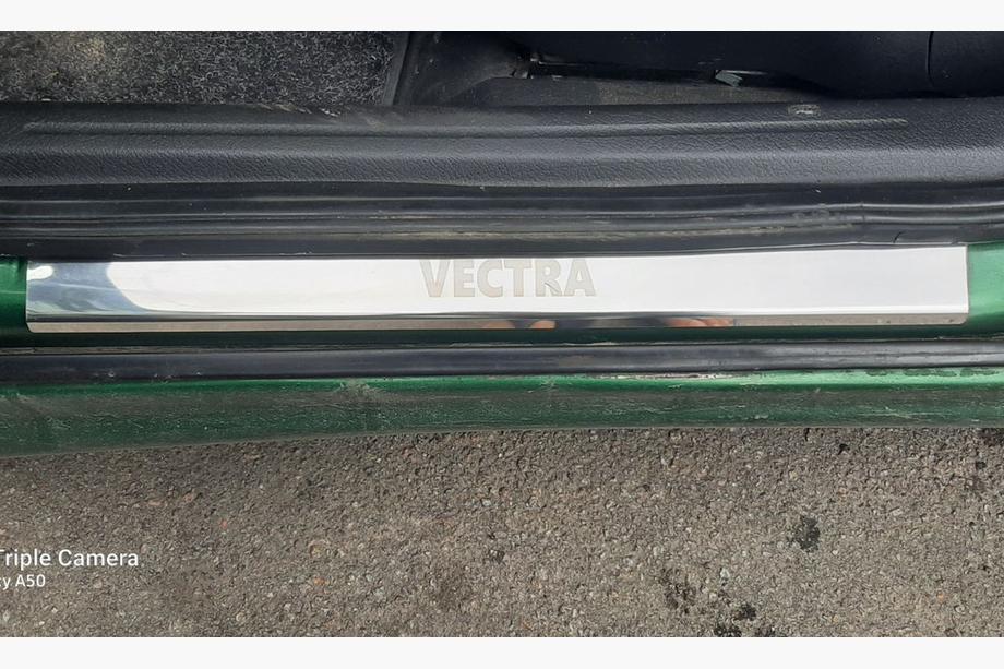 Opel Vectra B 1995–2002 Vstopne letve pragov Carmos (4 kosi, nerjaveče jeklo) Fotografija 3